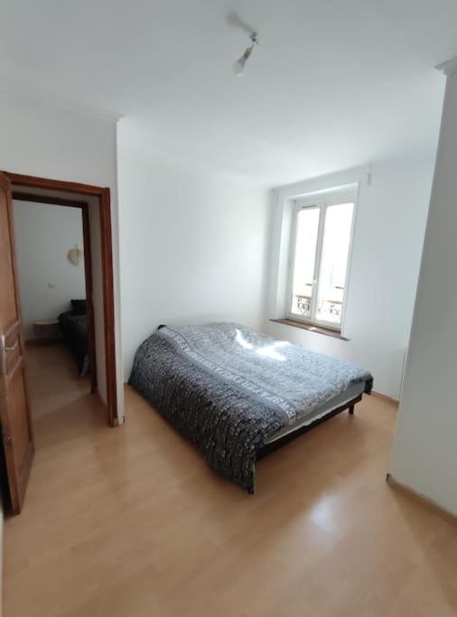 Duplex Cosy Apartment Gonesse Ngoại thất bức ảnh