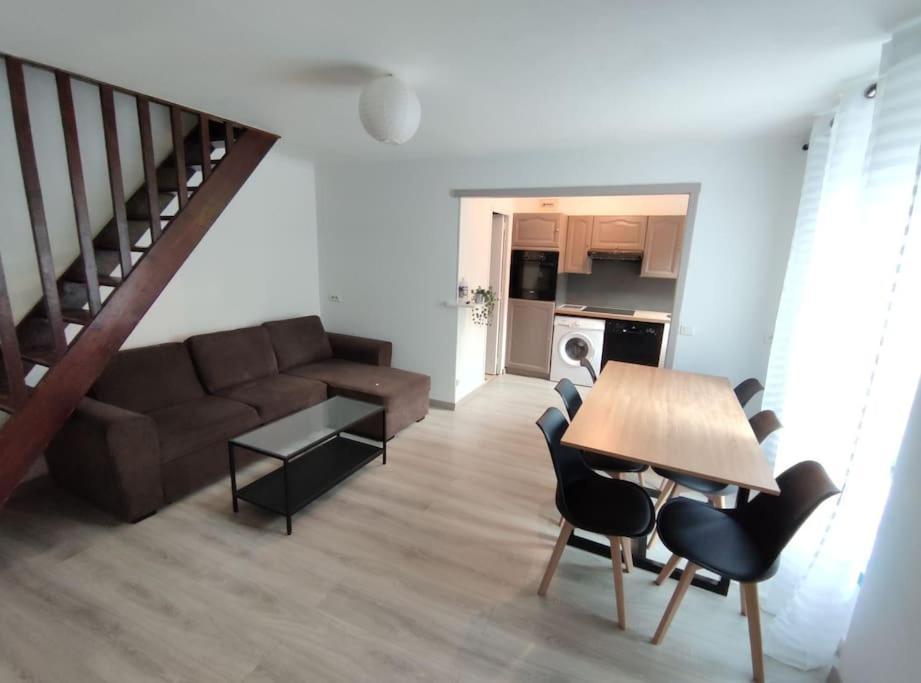 Duplex Cosy Apartment Gonesse Ngoại thất bức ảnh